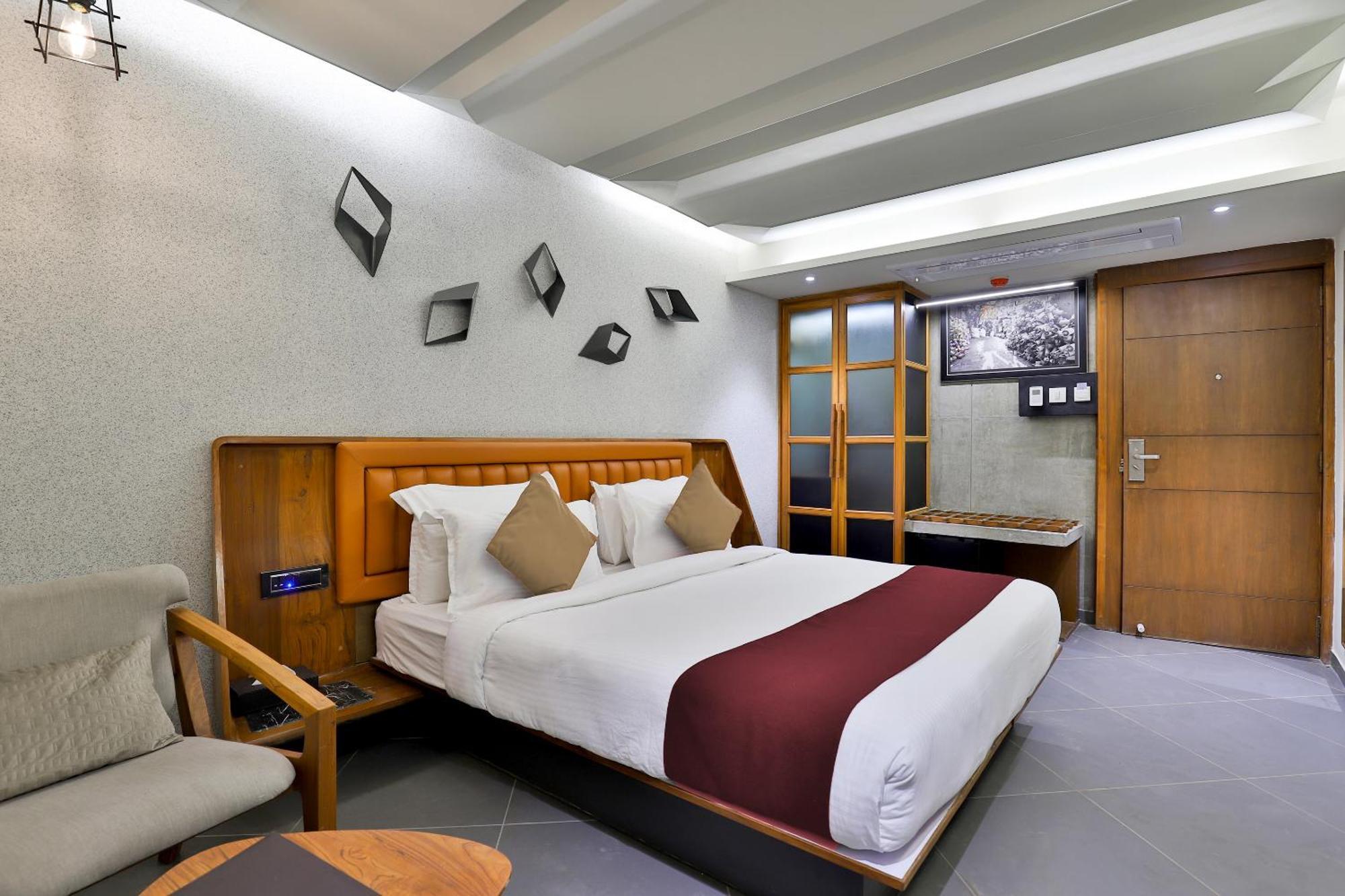 Keys Select By Lemon Tree Hotels, Gandhi Ashram, Ahmedabad Exterior photo